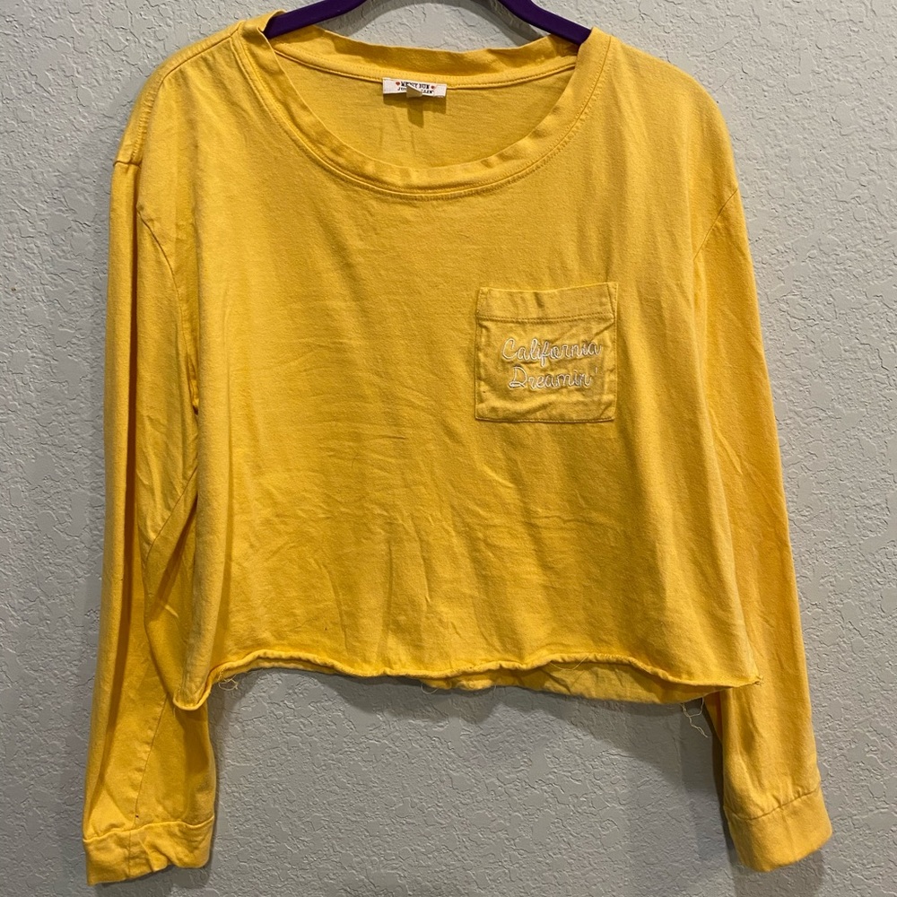 “California Dreamin’” Long sleeve cropped top